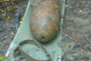 Podczas grzybobrania znalazł w lesie 150-kilogramową bombę