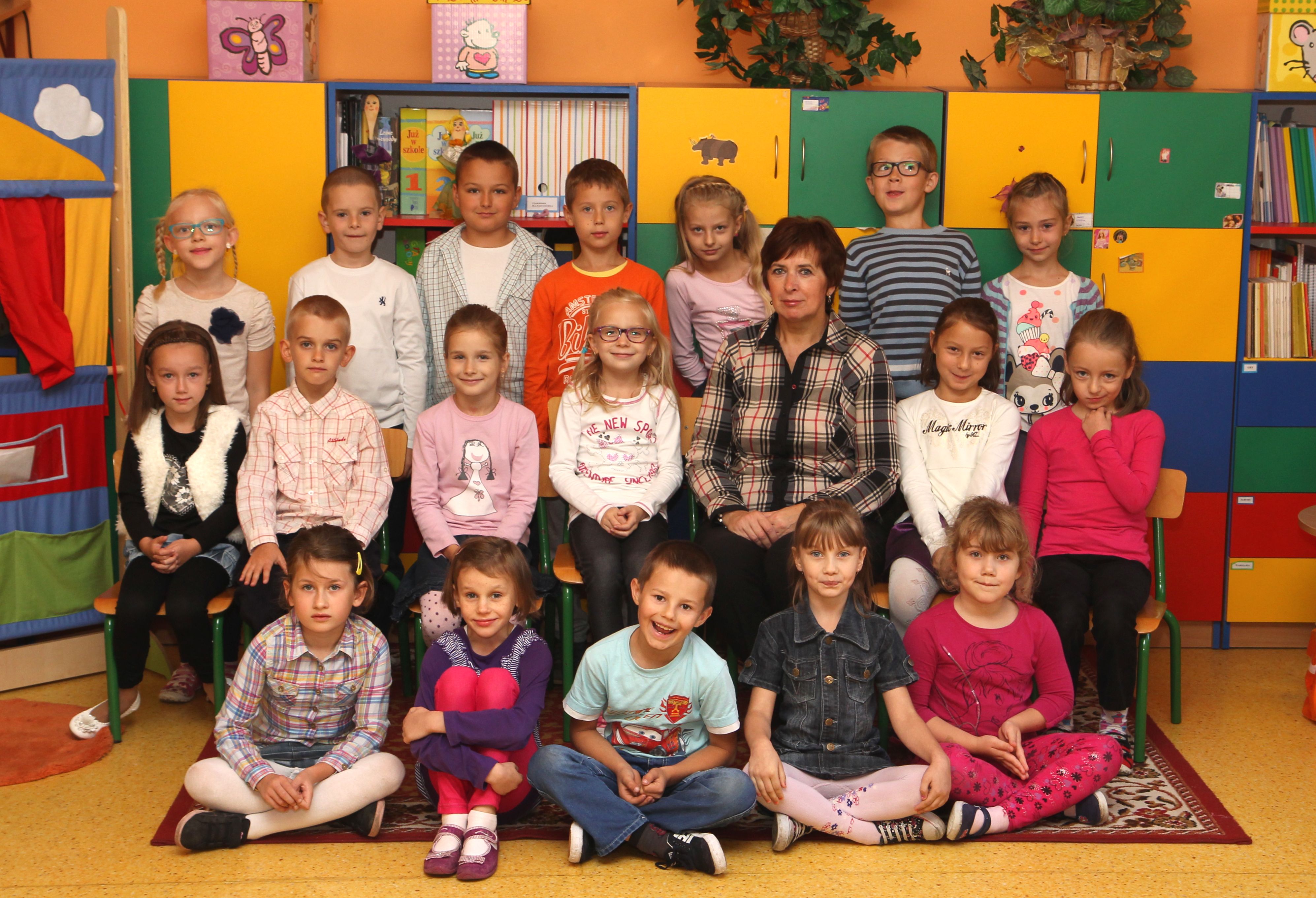 Szkoła Podstawowa Nr 1 Radzyń Podlaski Nasze pierwszaki - zobacz zdjęcia ze Szkoły Podstawowej nr 1 w Mławie