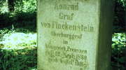 Szymbark i leśny cmentarz Finckenstainów