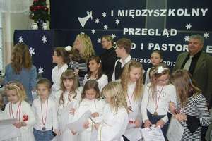 Uczniowie kolędowali w Kozłowie