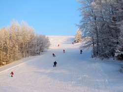 Dylewska Góra to zimą raj dla narciarzy