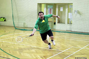 Rekreacyjną atrakcją badminton