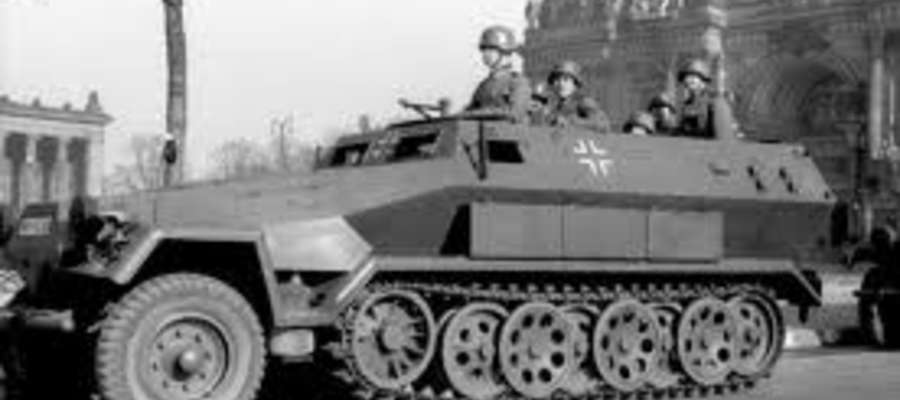 Bojowy wóz pancerny SPW (Schutzpanzerwagen) 