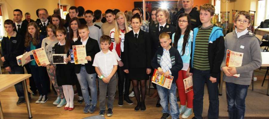 W finale rywalizowała młodzież szkół podstawowych, gimnazjalnych  i średnich  z terenu powiatu braniewskiego