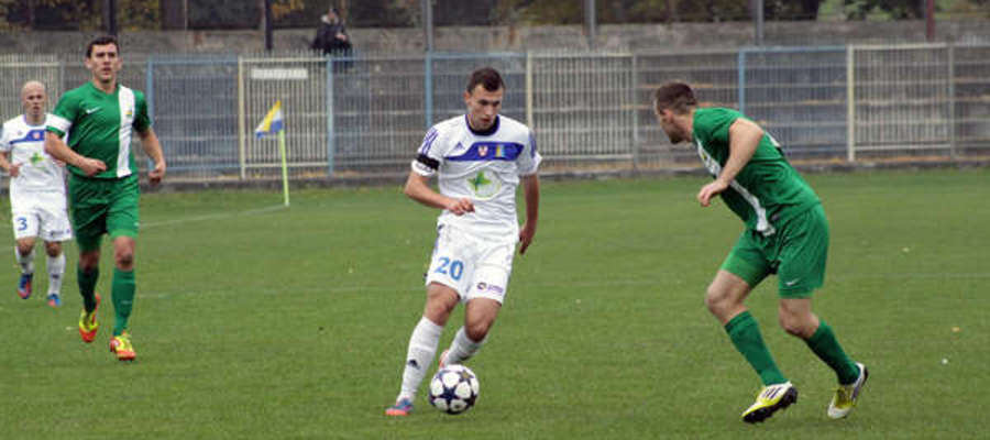 Rafał Lisiecki jeszcze w barwach Olimpii. Tu podczas jesiennego meczu ze Świtem Nowy Dwór Mazowiecki (0:1)