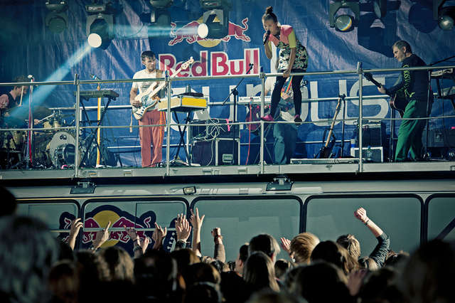  BRODKA na Red Bull Tour Bus©