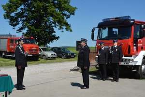 Strażacy z Borawskich mają nowy samochód gaśniczy  