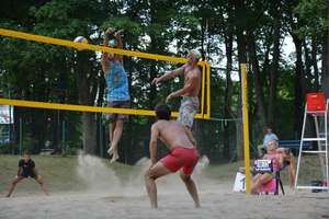 Turniej siatkówki plażowej o Puchar Burmistrza Olecka

