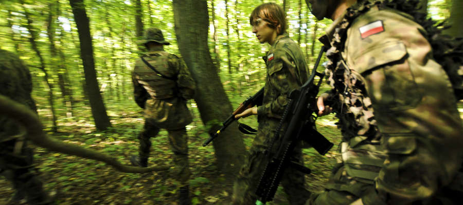 W ostatni weekend "małą wojnę" prowadzono na Modrzewinie, gdzie bawiło się 60 osób. 
