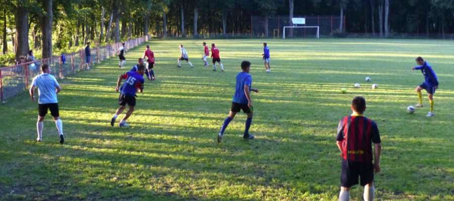 Piłkarze Avisty Łążyn będą rozgrywać swoje mecze na boisku w Fijewie