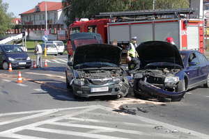Wypadek na skrzyżowaniu w Olsztynie. Jedna osoba ranna