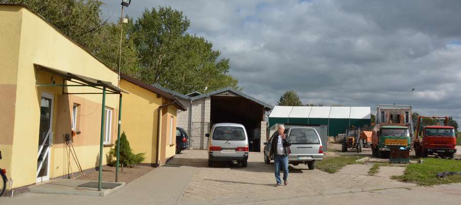 Nowa baza PGK w Olecku została przeniesiona na byłe wysypisko odpadów komunalnych przy ul. Kościuszki
