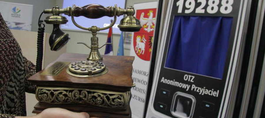 Olsztyński Telefon Zaufania, jako jedyny w Polsce, pomaga potrzebującym całodobowo.