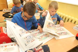 Pierwszaki z Olsztyna oglądały siebie w gazecie