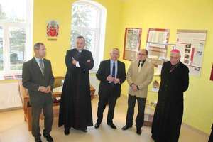 Biskup Suski poświęcił lubawską bibliotekę