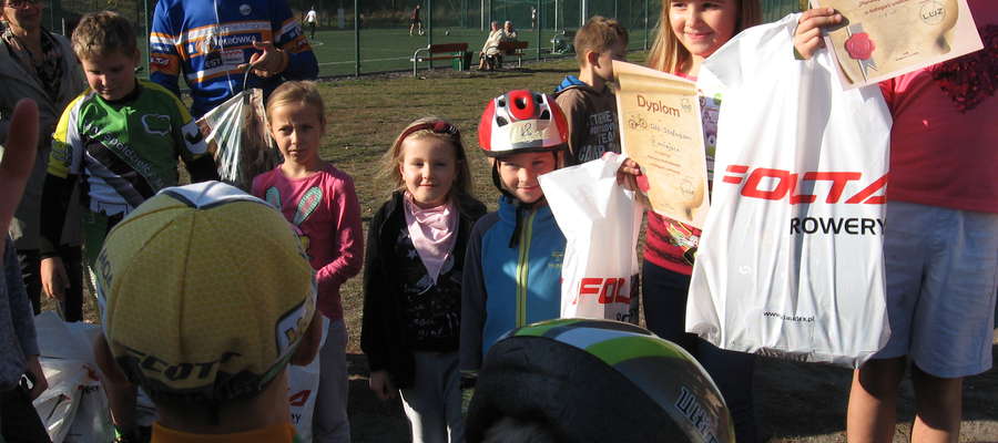 LUZ Grupa Mrągowo zorganizowała zawody kolarskie dla najmłodszych