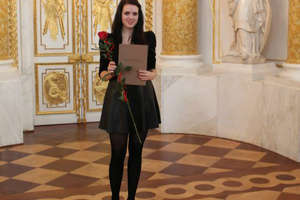 Adrianna wybrała się po stypendium do Warszawy