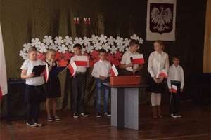 Święto Odzyskania Niepodległości w szkole w Boleszynie