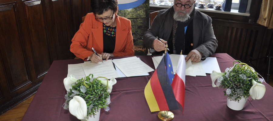 Podpisanie umowy partnerskiej o współpracy