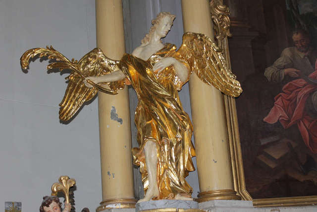 Złote anioły wróciły do kościoła św. Macieja Apostoła - full image