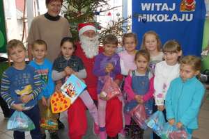 Mikołajki w Szkole Podstawowej w Kiełpinach pełne atrakcji