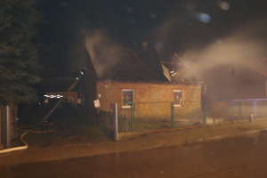Spłonęło poddasze budynku mieszkalnego w Janowcu Kościelnym