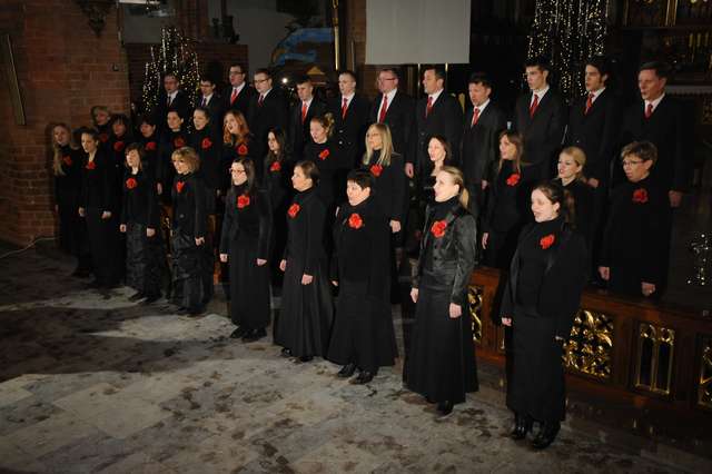 Koncert kolęd w olsztyńskiej katedrze - full image