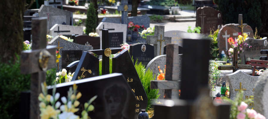 Przez 40 lat na cmentarzu Dębica pochowanych zostało około 36 tysięcy osób

 