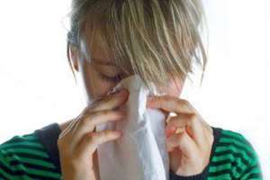 W lutym w powiecie był znaczący wzrost zachorowań na grypę. Jak się przed nią chronić?