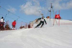 Zawody w narciarstwie alpejskim i snowboardzie