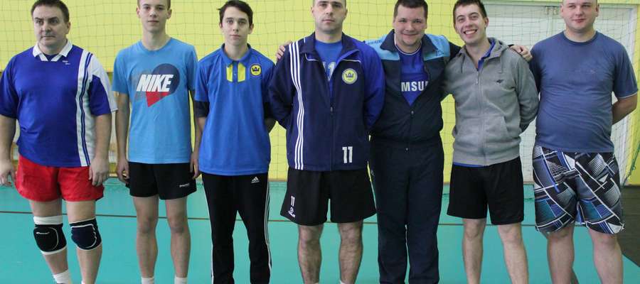 Zwycięska drużyna Volley Szydłowo
