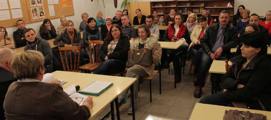 We wtorek 3 lutego w szkole w Rodnowie odbyła się spotkanie z rodzicami i nauczycielami