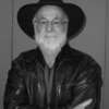 Terry Pratchett nie żyje. Autor Świata Dysku zmarł w wieku 66 lat