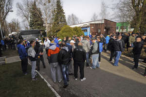 Około 400 kibiców wyruszyło z Elbląga na mecz w Ostródzie