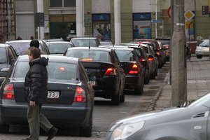 Pobicie sklepikarza przy ul. Mazurskiej w Olsztynie. Zaatakowały cztery osoby