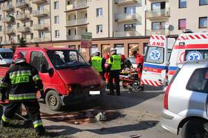 Wypadek na Paderewskiego. Ranną 26-latkę zabrał śmigłowiec