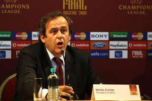 Michel Platini będzie prezydentem UEFA przez kolejne 4 lata