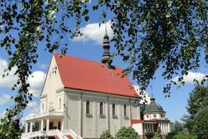 Sanktuarium Matki Bożej, Bolesnej Królowej Polski, Pani Ziemi Świętokrzyskiej