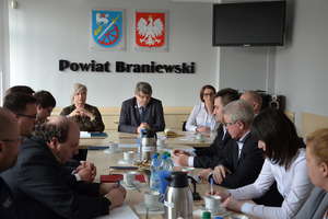 Spotkanie Zarządu Powiatu Braniewskiego z Burmistrzami i Wójtami