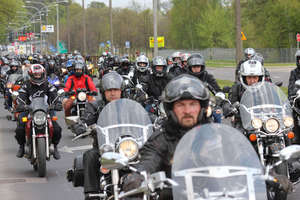 Pokazy motocyklowe i parada ulicami Olsztyna