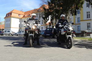 Policjanci z drogówki wsiedli na motocykle