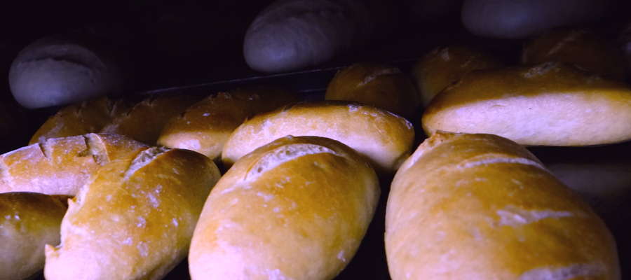 Te chlebki trafią do koszyków ze święconka Czytelników "Gazety Nowomiejskiej"