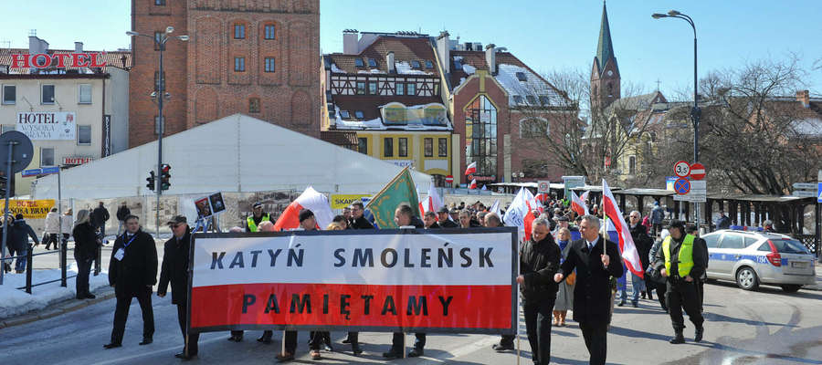 Obchody rocznicy katastrofy smoleńskiej w Olsztynie, trzecia rocznica