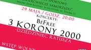 3 Korony na dziedzińcu ratusza
