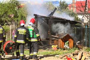 7-latek podczas zabawy spalił szopę przy Gołdapskiej w Olsztynie