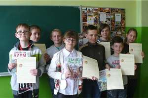 Konkurs Czytania ze Zrozumieniem w szkole w Zajączkowie 