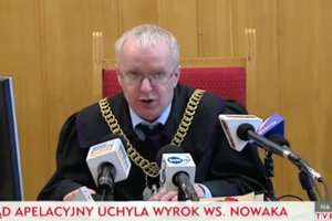 Sąd uchylił wyrok w sprawie zegarka Sławomira Nowaka