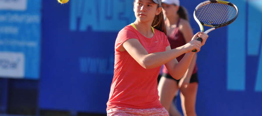 Martyna Szynkowska trzecia w ogólnopolskim turnieju tenisowym młodziczek