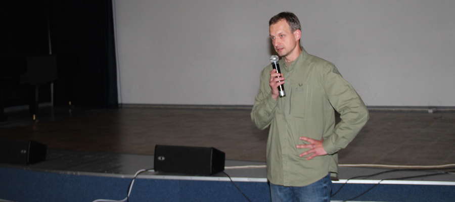 Grzegorz Zubowicz na pokazie filmu "Obiekt" w Giżyckim Centrum Kultury