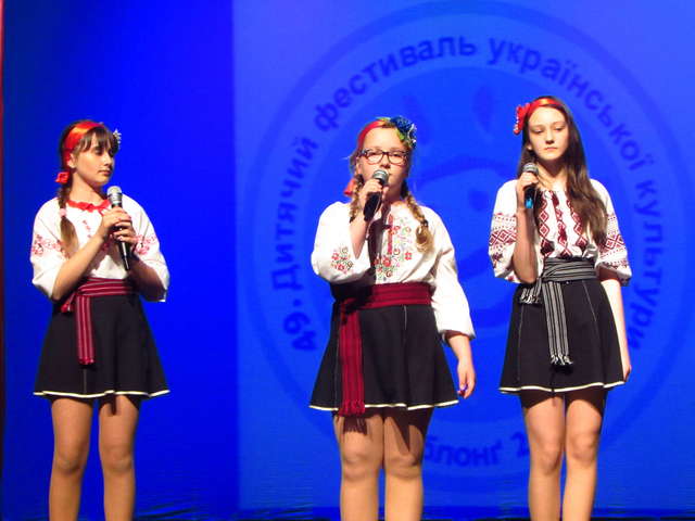 Uczniowie z Kandyt na Festiwalu Kultury Ukraińskiej w Elblągu - full image